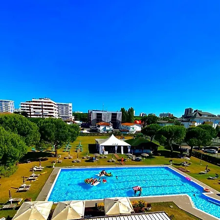 Ξενοδοχείο Falcone 4*