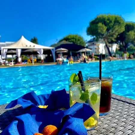 Falcone 4* Λινιάνο Σαμπιαντόρο