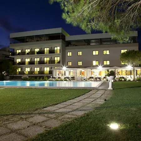 Falcone 4* Λινιάνο Σαμπιαντόρο